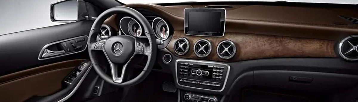 2016 Mercedes-Benz GLA-Class Custom Dash Kits