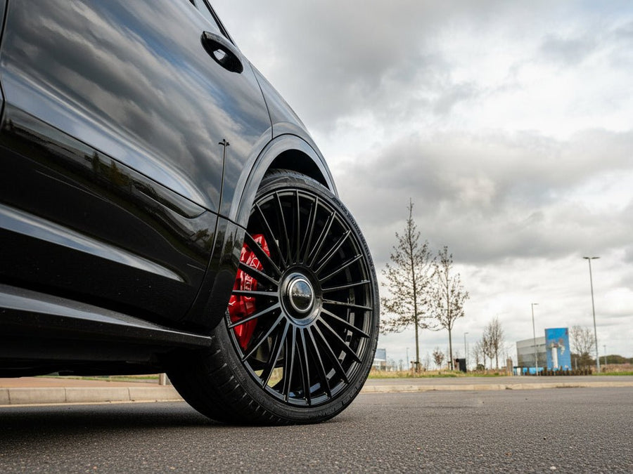 3M™ 2080 High Gloss Black Vinyl Wrap | HG12
