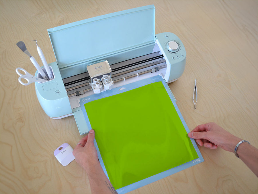 3M 180mC Lime Green Cricut Compatible Vinyl