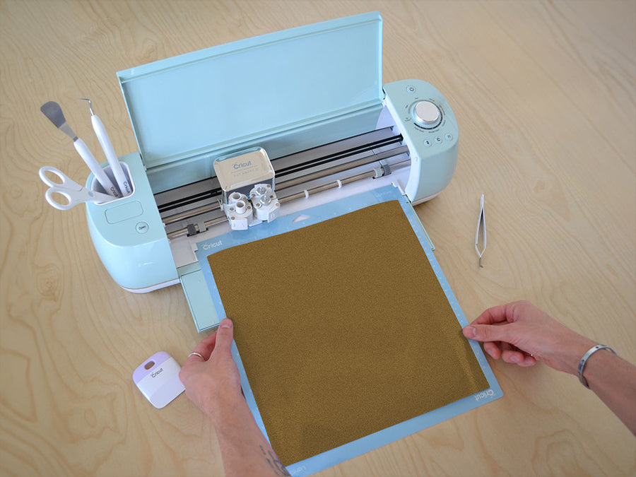 3M 50 Gold Graphics Cricut Compatible Vinyl