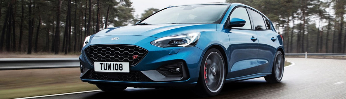 Ford Focus Pillar Covers