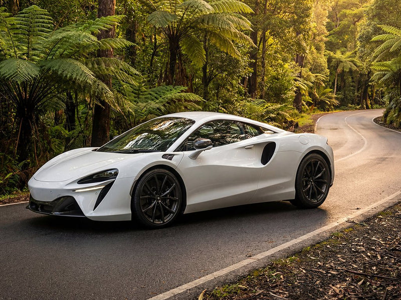 McLaren Artura wrapped in Hexis Gloss HX20000 Polar White restyling film HX20001B