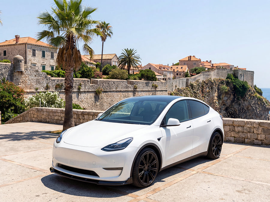 DIY Tesla Y wrapped in Gloss HX20000 Lapland White automotive vinyl film HX20002B