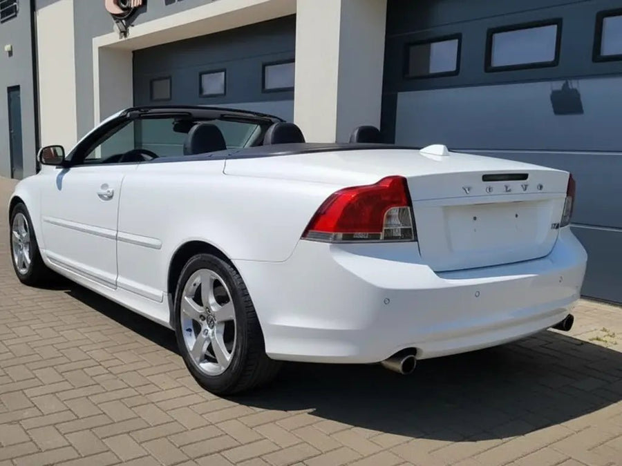 Volvo C70 wrapped in Hexis Matte HX20000 Glacier White wrap film HX20003M