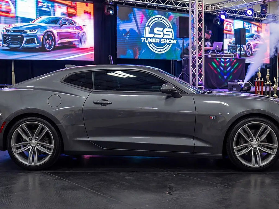 DIY Chevrolet Camaro wrapped in Gloss HX20000 Shark Grey restyling film HX20423B