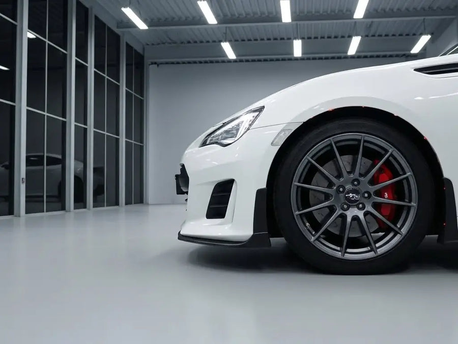 DIY Subaru BRZ wrapped in Gloss HX20000 Ice White vinyl wrap HX20500B