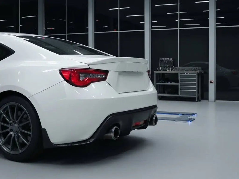 Toyota 86 wrapped in Hexis Gloss HX20000 Ice White automotive vinyl film HX20500B detail