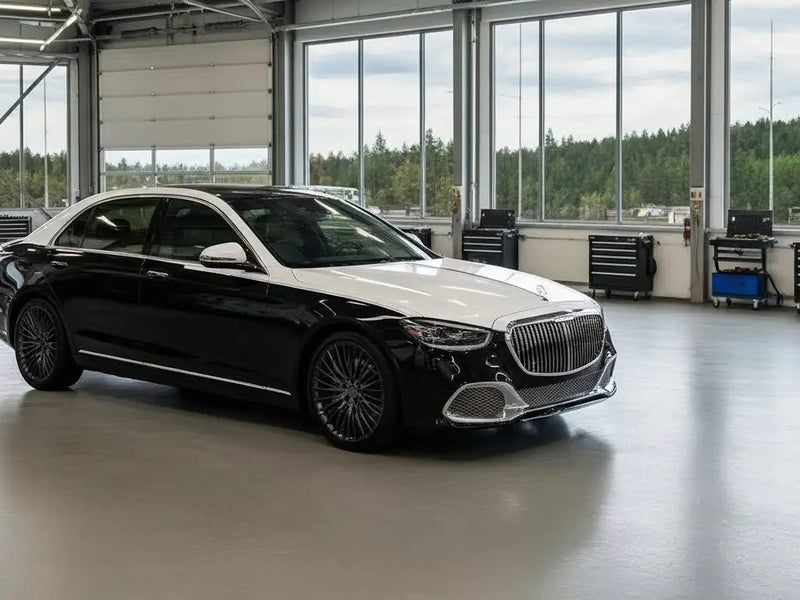 Mercedes-Maybach S-Class wrapped in Gloss HX20000 Ice White wrap film HX20500B
