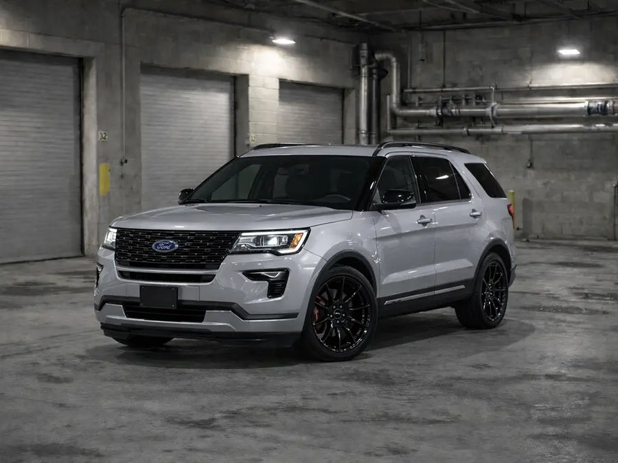 Ford Explorer wrapped in Gloss HX20000 Silver car wrap film HX20877B