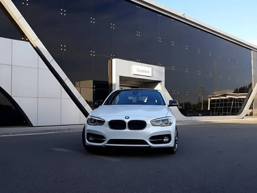BMW 1 Series wrapped in Hexis Gloss HX20000 Glitter Lapp Sparkle White automotive vinyl film HX20BLPB