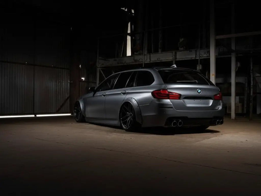 DIY BMW 5 Series Touring wrapped in Matte HX20000 Frozen Grey restyling film HX20GGIM