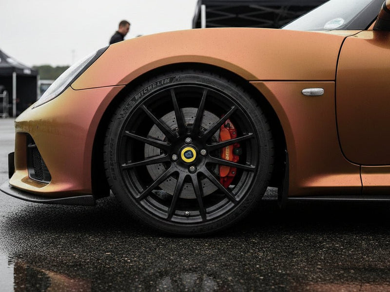 Porsche 911 wrapped in Hexis Gloss HX30000 Iridescent Boreal Forest vinyl wrap HX30IFBB