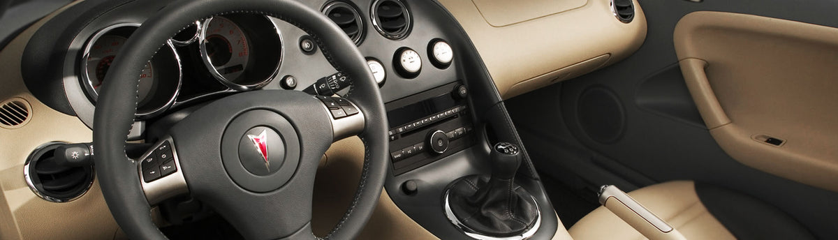 Pontiac Solstice Custom Dash Kits