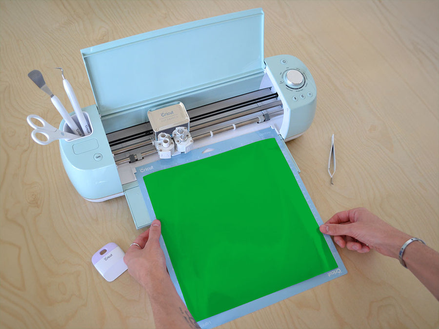 Avery HP750 Green Pantone 354 C Cricut Compatible Vinyl