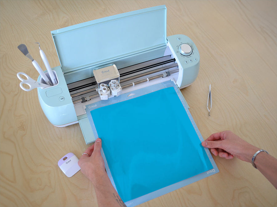 Avery SC950 Light Blue Opaque Cricut Compatible Vinyl