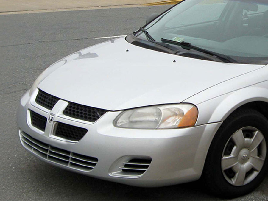 Avery Dennison™ Dodge Stratus 2004-2006 Headlight Protection Film (Sedan)