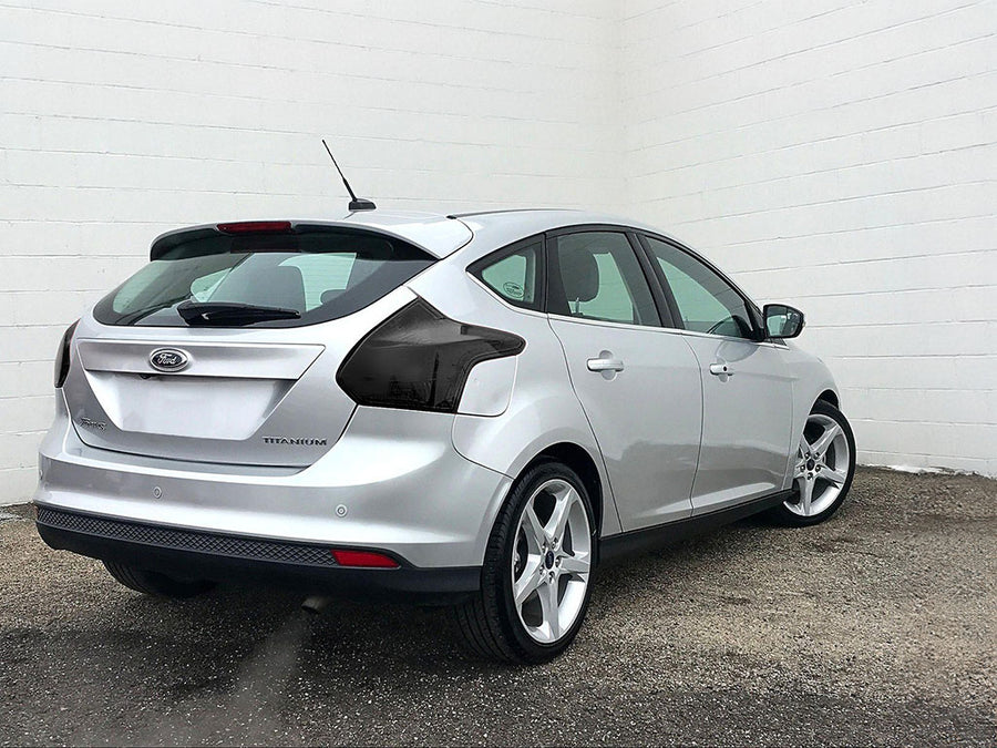 focus (hatchback) Blackout Tail Light TInt~1~0