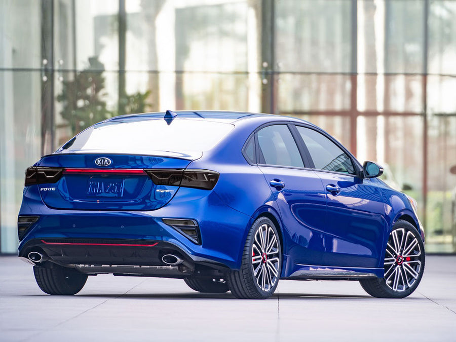 forte (sedan) Blackout Tail Light TInt~1~0