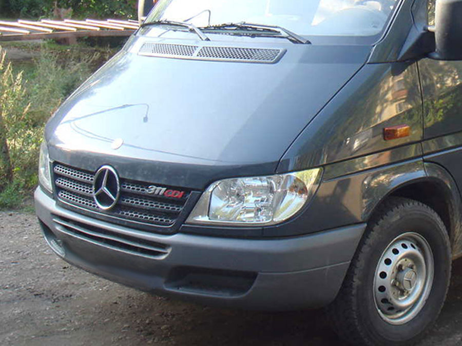 Rshield™ Mercedes-Benz Sprinter 1995-2006 Headlight Protection Film