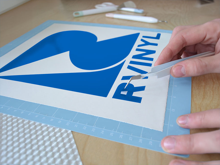 ORACAL 8500 Azure Blue Translucent Easy Weed Craft Vinyl