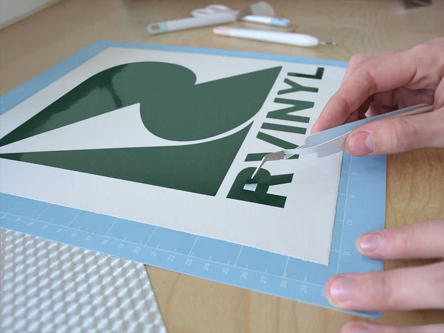 Oracal 951 Fir Green Metallic Easy Weed Craft Vinyl