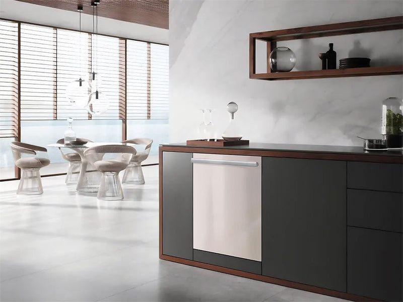 Rwraps™ Pearlescent Gloss White Wrapped Dishwasher Example