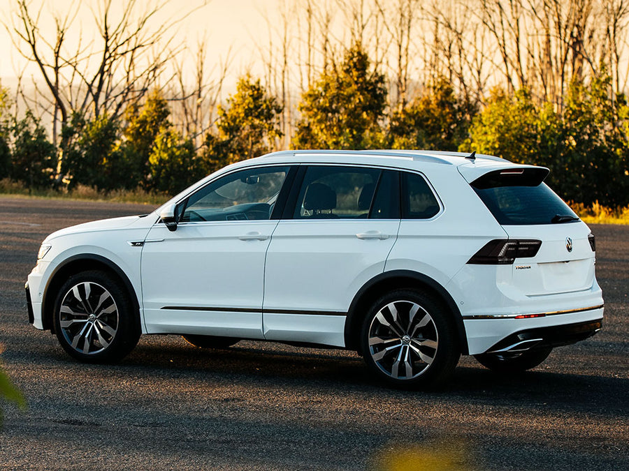 tiguan Blackout Tail Light TInt~1~0