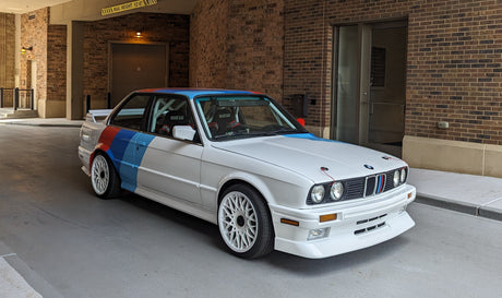 BMW E30 Revival: A Bold Wrap with 3M & Avery Dennison Films