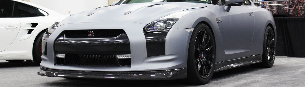 Nissan vehicle wrap in gloss black