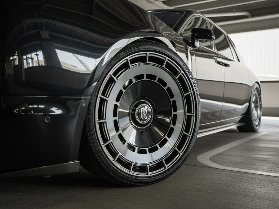 3M™ 2080 Gloss Black Vinyl Wrap | G12