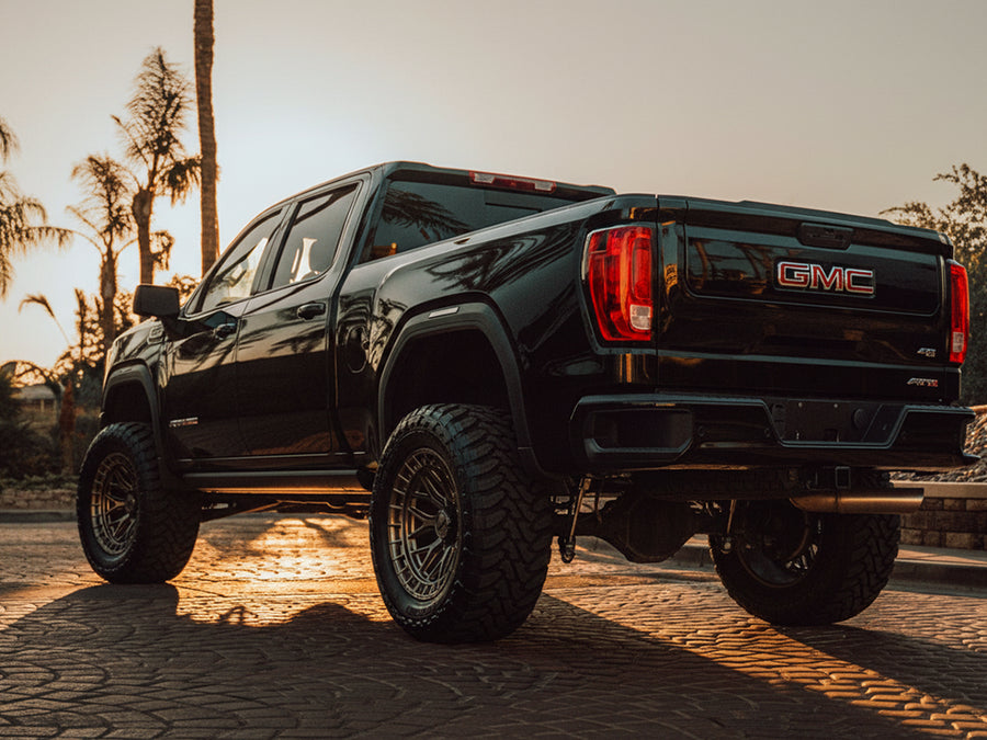 3M™ 2080 Gloss Black Vinyl Wrap | G12