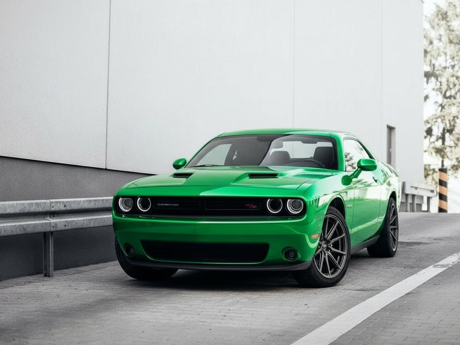 3M™ 2080 High Gloss Green Envy Vinyl Wrap | HG336