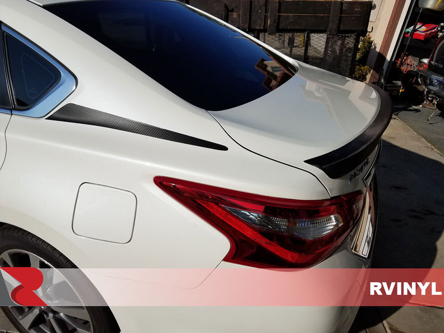 3M™ Series 1080 Black Carbon Fiber Installed Wrap