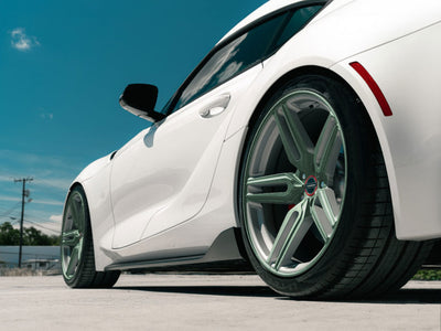 3M™ 2080 Matte Pine Green Metallic Wrapped Rim Example