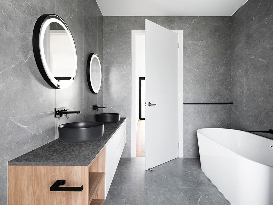 3M™ 2080 Shadow Black Bathroom Countertop Wraps