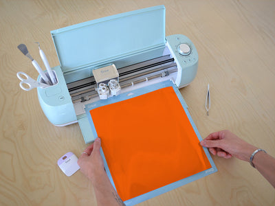 3M 7125 Bright Orange Cricut Compatible Vinyl