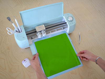 3M 7125 Apple Green Cricut Compatible Vinyl