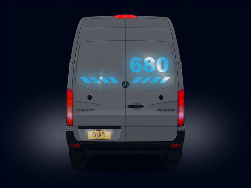 3M 680 Light Blue Reflective Vehicle Sign Nightime View