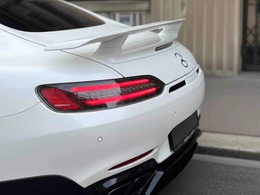 DIY Mercedes-Benz AMG GT wrapped in Matte HX20000 Lapland White restyling film HX20002M