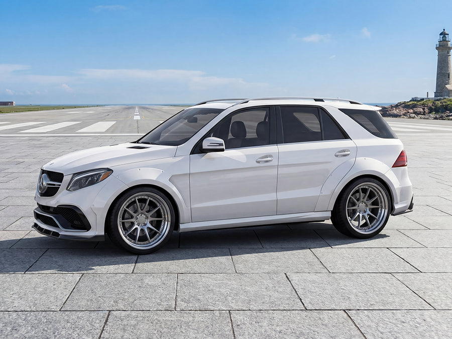 Mercedes-Benz GLE wrapped in Hexis Gloss HX20000 Glacier White wrap film HX20003B