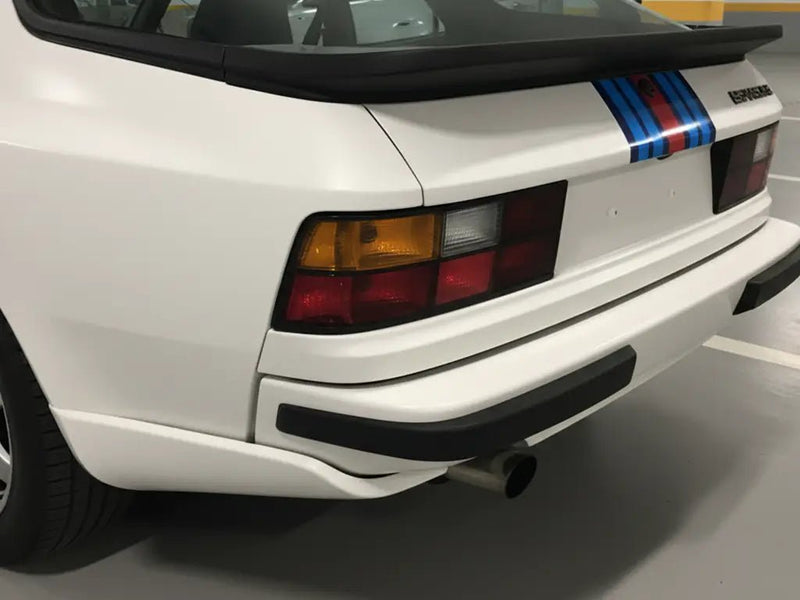 DIY Porsche 924 wrapped in Matte HX20000 Glacier White restyling film HX20003M