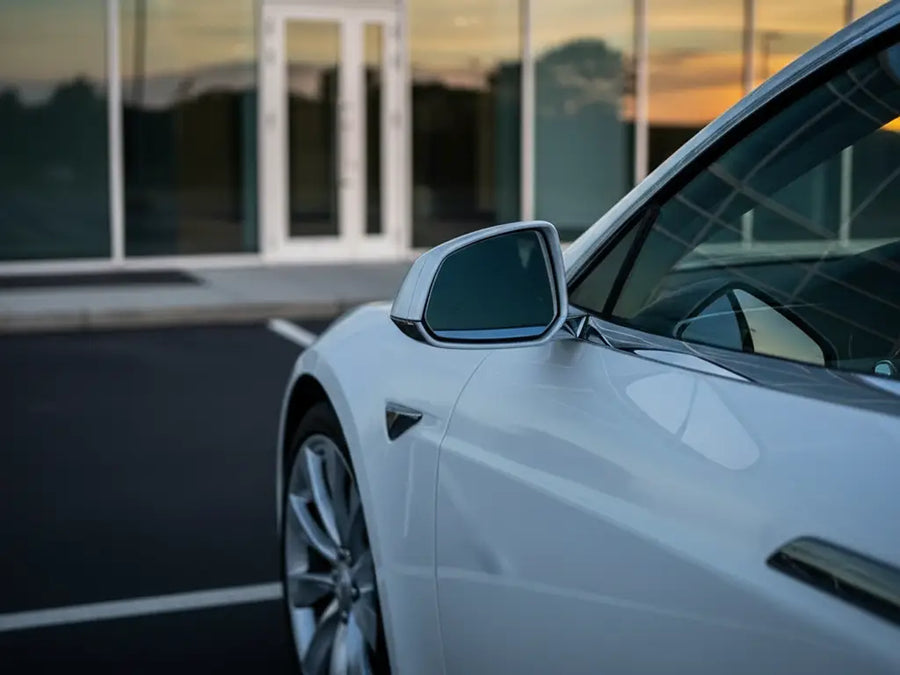Tesla S wrapped in Hexis Gloss HX20000 Mountain Peak White restyling film HX20012B