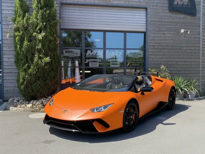 DIY Lamborghini Huracán wrapped in Matte HX20000 Mandarin Red restyling film HX20165M