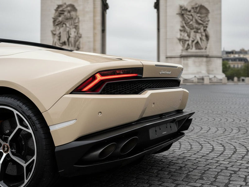 DIY Lamborghini Huracán wrapped in SuperGloss HXONE™ Desert Beige restyling film HXONE202