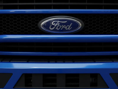 Ford wrapped in Hexis Gloss HX20000 Pacific Blue wrap film HX20280B