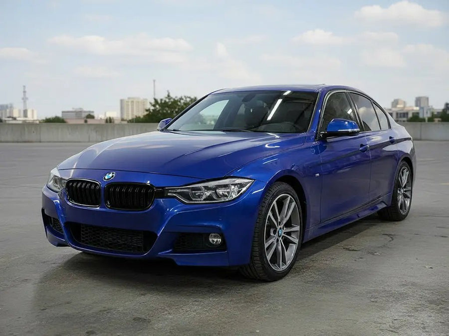 DIY BMW 3 Series wrapped in Gloss HX20000 Night Blue restyling film HX20281B