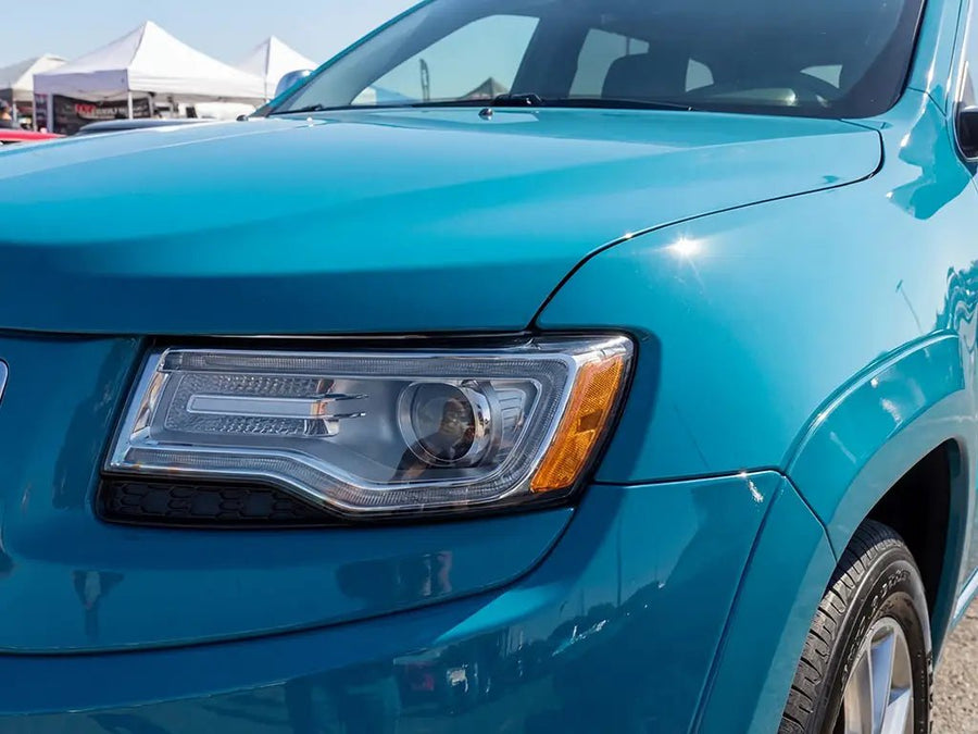 Jeep Grand Cherokee wrapped in Hexis Gloss HX20000 Pigeon Blue car wrap film HX20315B