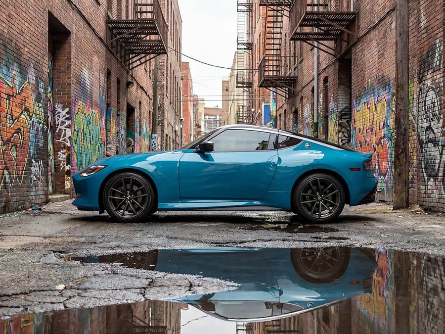 DIY Nissan Z wrapped in Gloss HX20000 Pigeon Blue restyling film HX20315B