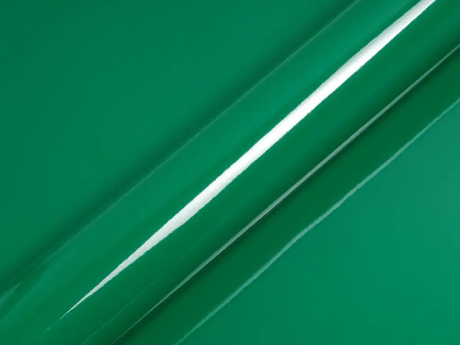Color swatch of Hexis HX20000 Gloss Emerald Green Vinyl Wrap HX20348B