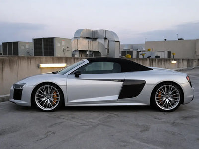 Audi R8 Spyder wrapped in Gloss HX20000 Silver restyling film HX20877B
